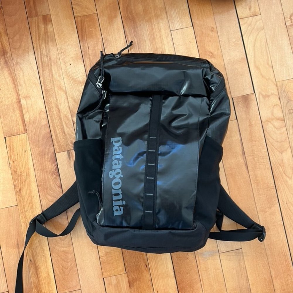 Patagonia Blackhole Backpack 25L